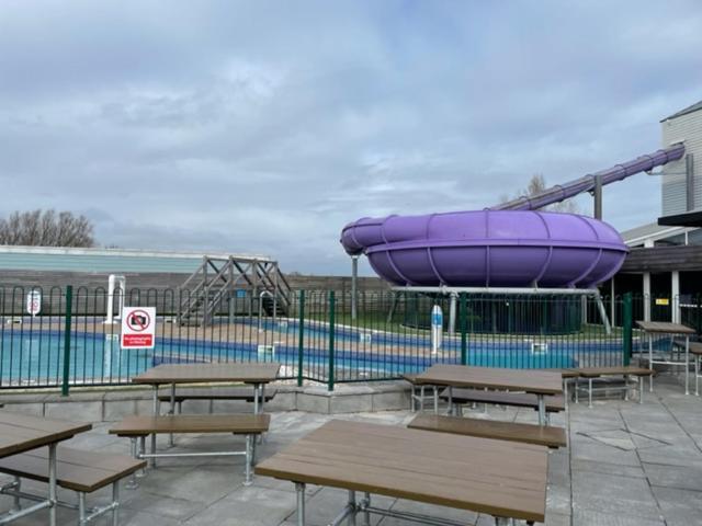Blackpool Caravan In Haven Marton Mere Holiday Park Extérieur photo